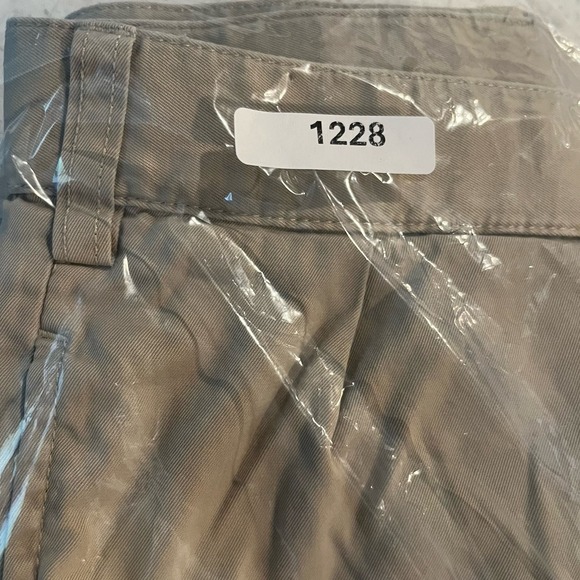 Polo by‎ Ralph Lauren Khaki Tan Chino Big Tyler Shorts size 48B Pleated Front - Picture 7 of 7